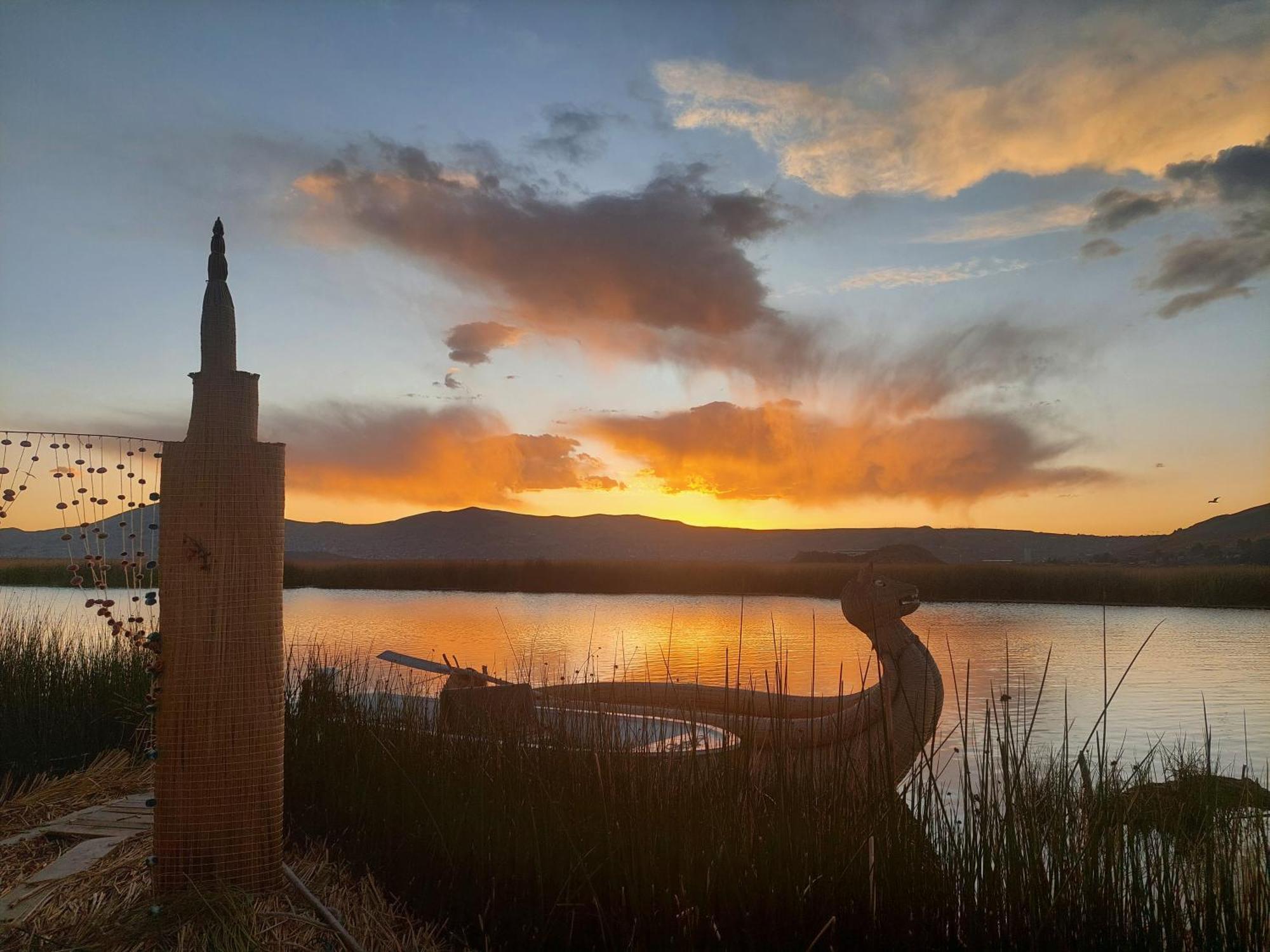 Uros Lodge Peru Пуно Экстерьер фото