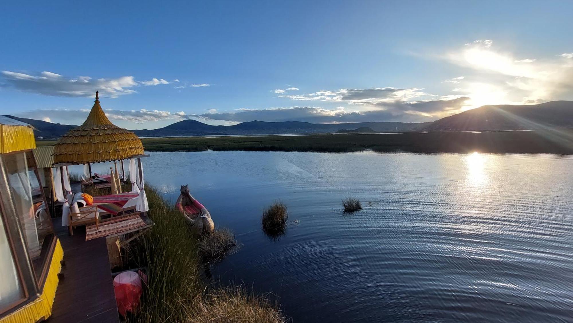 Uros Lodge Peru Пуно Экстерьер фото