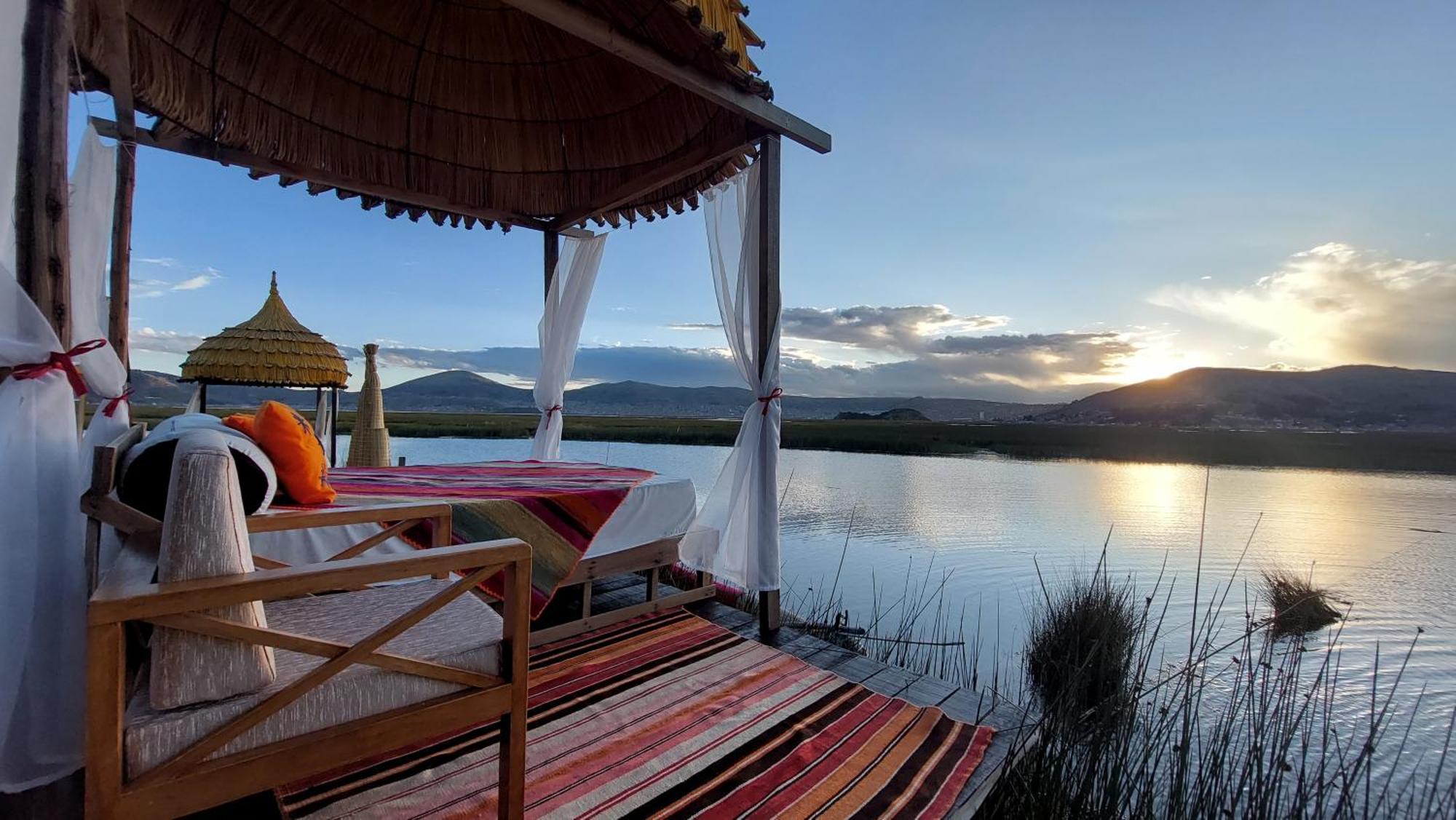 Uros Lodge Peru Пуно Экстерьер фото